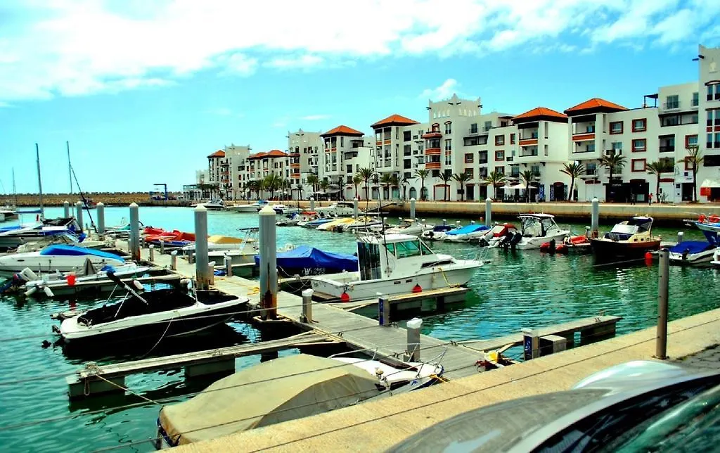 Marina Apartment Агадир